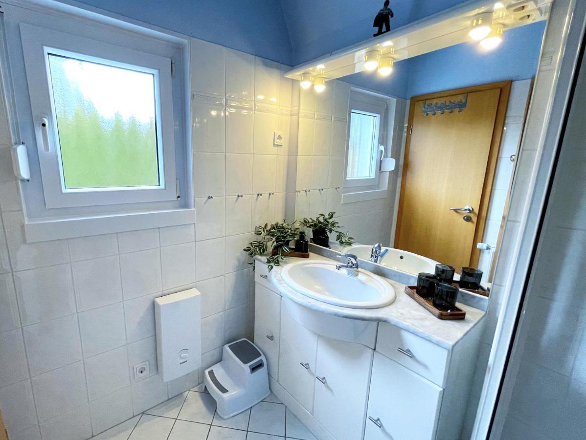 Familienfreundliches Ferienhaus In 5 Min Zum Strand Mit Terrasse Und Kostenlosem Parkplatz Cuxhaven Buitenkant foto